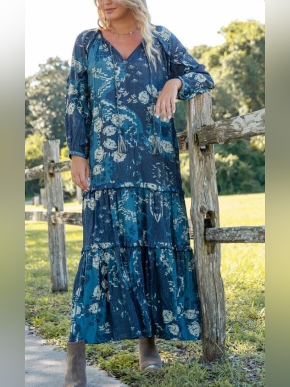 Natural Life Floral Boho Maxi Dress Size Medium Oversized Fit Blue Viscose